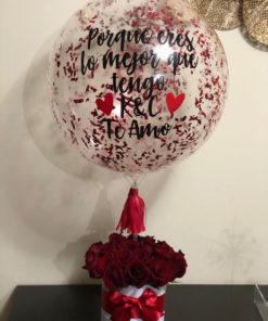 25 rosas con globo personalizado